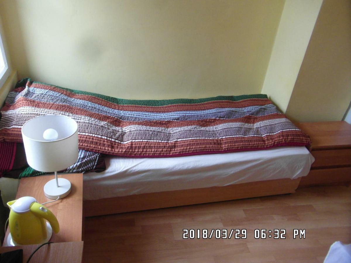 Iwona Hostel - Budget Rooms With Private Bathrooms Sopot Kültér fotó